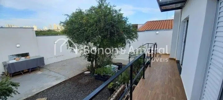 Imagem Casa térrea com 220m² de área de construção: aqui você encontra conforto, modernidade e uma localização privilegiada no Jardim Santa Genebra, em Campinas.