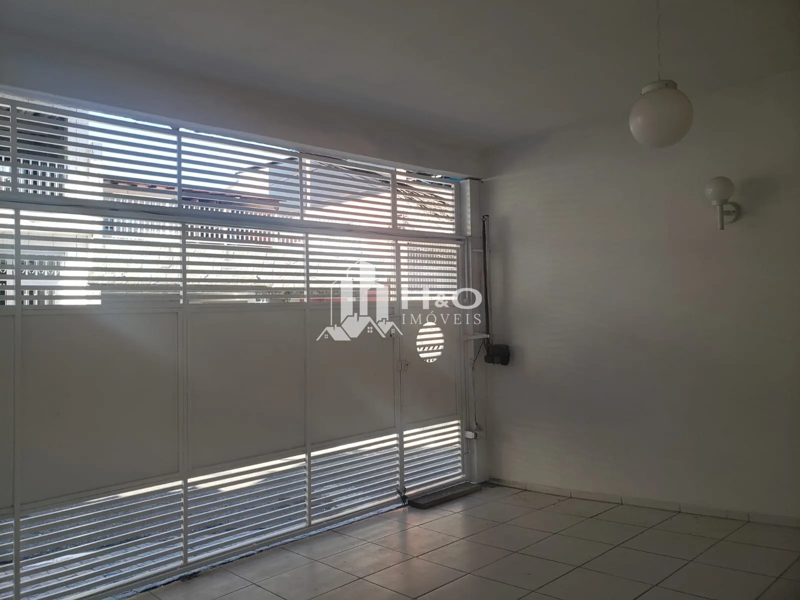 Imagem Sobrado à venda com 5 dormitórios 1 suíte 220 m² área gourmet com churrasqueir