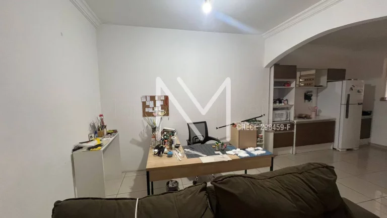 Imagem Casa à Venda 3 Quartos 1 Suíte 200m² - Bairro Monte Castelo