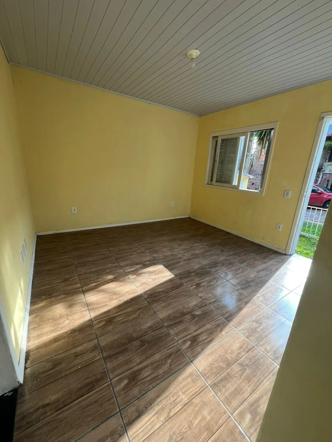 Imagem Casa à Venda no Bairro Jardim Fiuza em Viamão