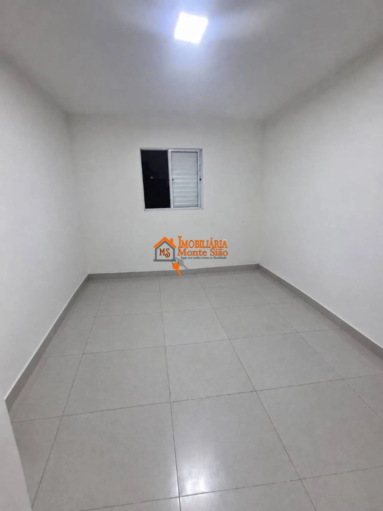Imagem Apartamento com 2 dormitórios à venda, 65 m² por R$ 365.000,00 - Cocaia - Guarulhos/SP