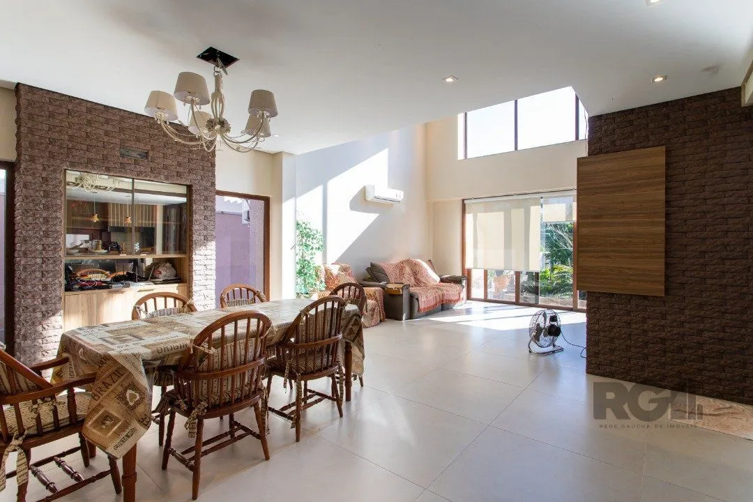 Imagem Casa de Condomínio em Terraville