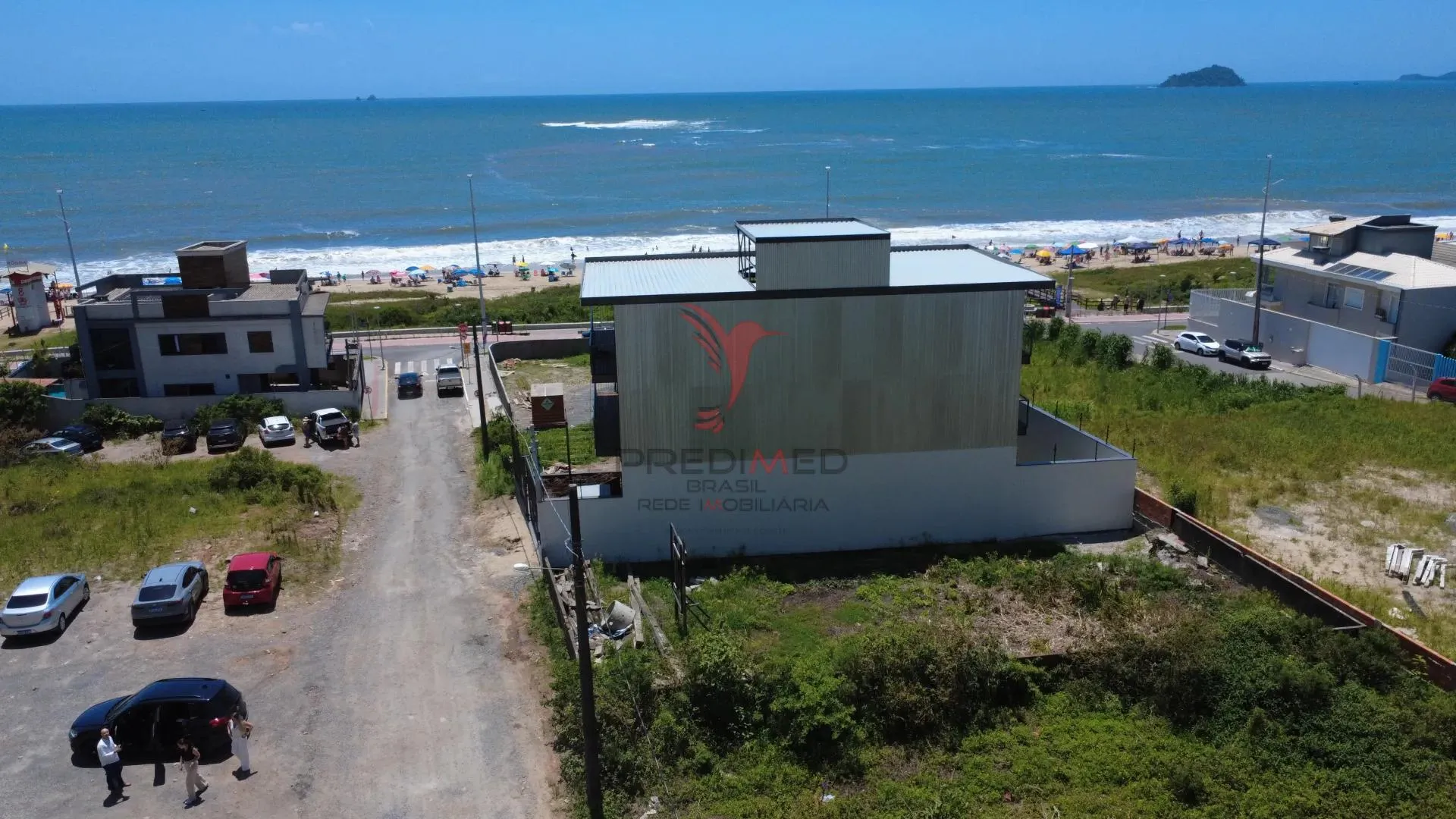 Imagem Exclusividade Quadra Mar: Terreno com Vista Permanente no Itacolomí, Balneário Piçarras