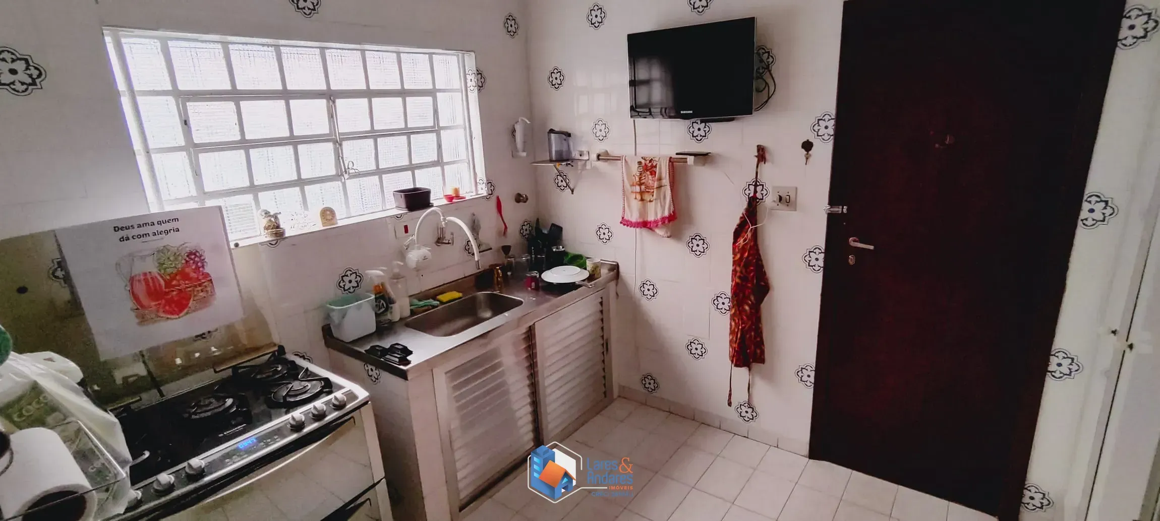 Imagem SOBRADO À VENDA COM 250 M², COM 3 AMPLOS DORMS, COM EDÍCULA AO FUNDO E VAGA PARA 2 CARROS, BROOKLIN PAULISTA, SÃO PAULO, SP
