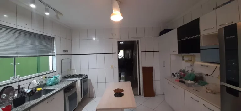Imagem EXCELENTE SOBRADO NA VILA SÔNIA - 3 SUITES, SALA AMPLA, COZINHA GRANDE E DEPENDÊNCIAS DE EMPREGADA.