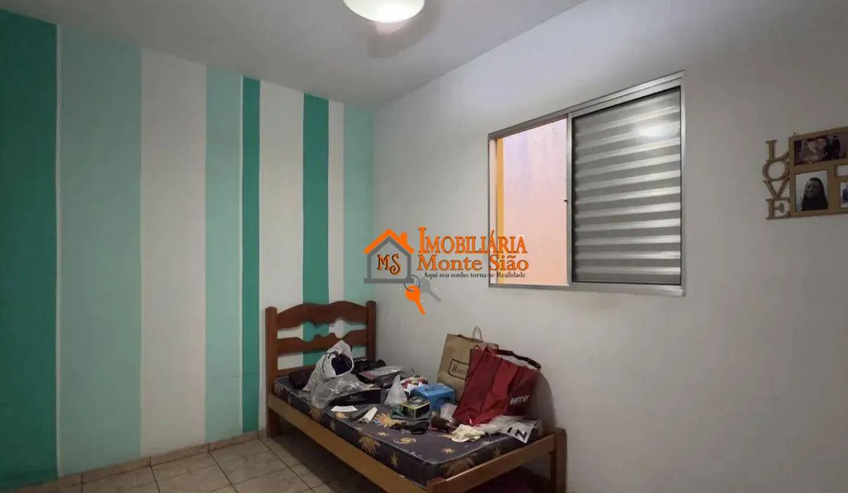 Imagem Sobrado com 4 dormitórios à venda, 200 m² por R$ 636.000 - Vila Nossa Senhora de Fátima - Guarulhos/SP