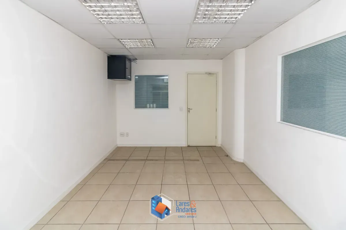 Imagem Conjunto comercial para venda e locação em República, 162m²