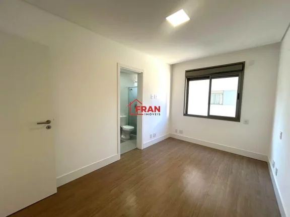 Imagem Apto com 2 Suites mais lavabo no Bairro Córrego Grande.