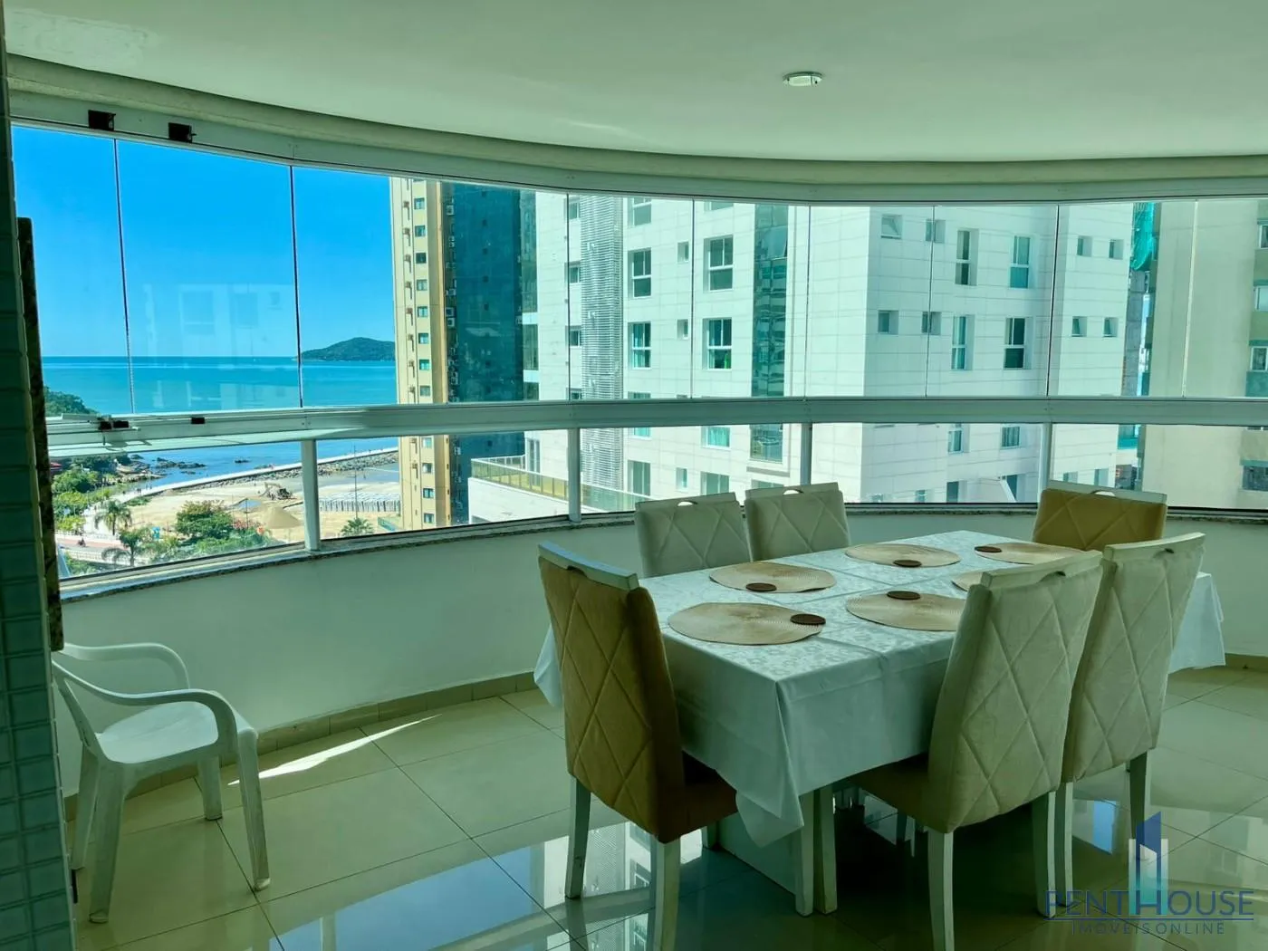 Imagem Apartamento Quadra Mar para Venda em Balneário Camboriú, PIONEIROS, 3 dormitórios, 3 suítes, 4 banheiros, 2 vagas