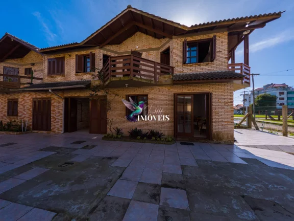 Imagem Casa à venda no bairro Centro - Tramandaí/RS