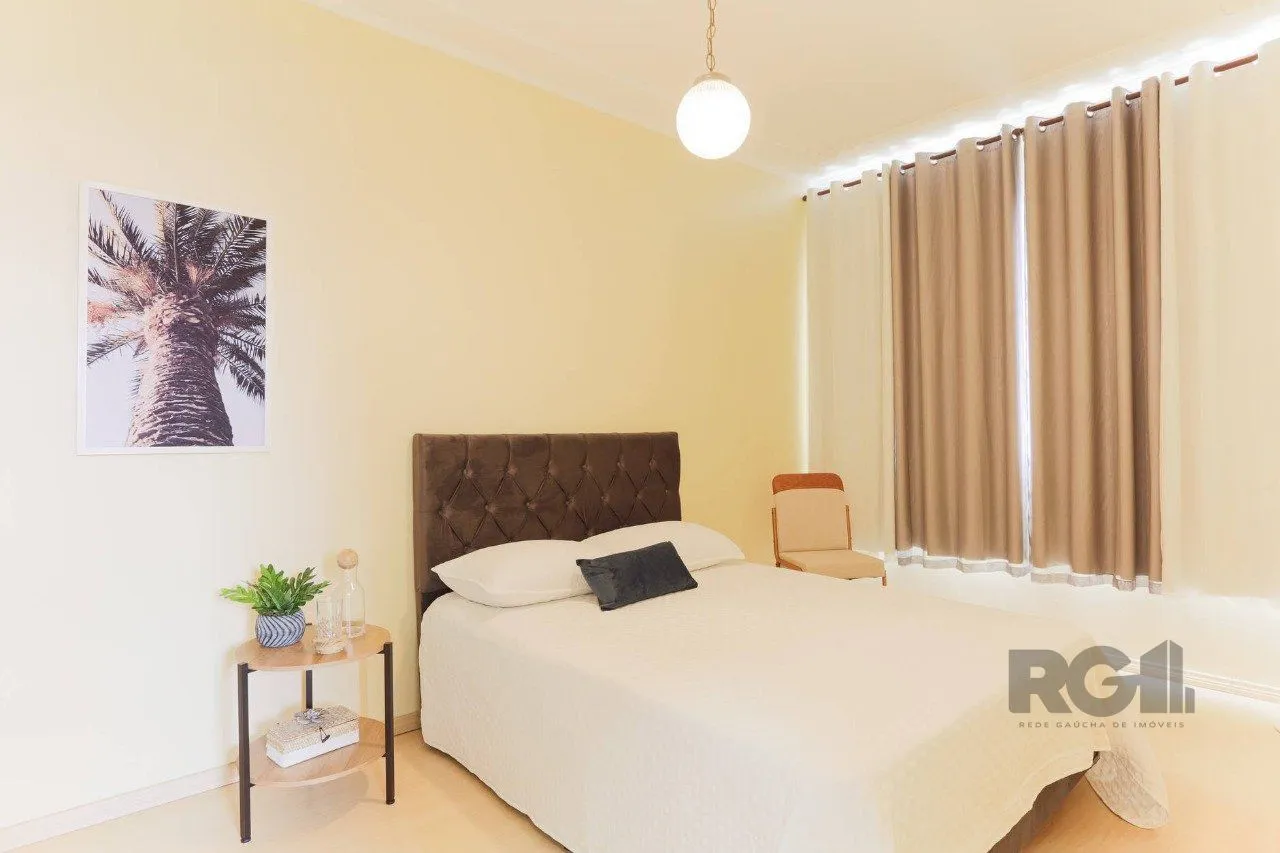 Imagem Apartamento de dois quartos no bairro Farroupilha em Porto Alegre.