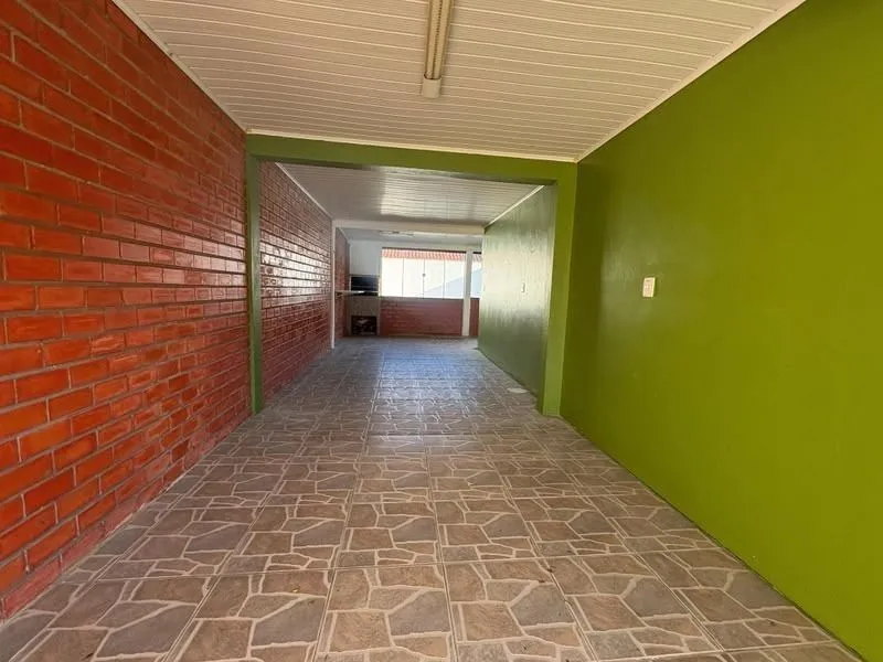 Imagem Casa a venda com 2 quartos no bairro Mont Serrat