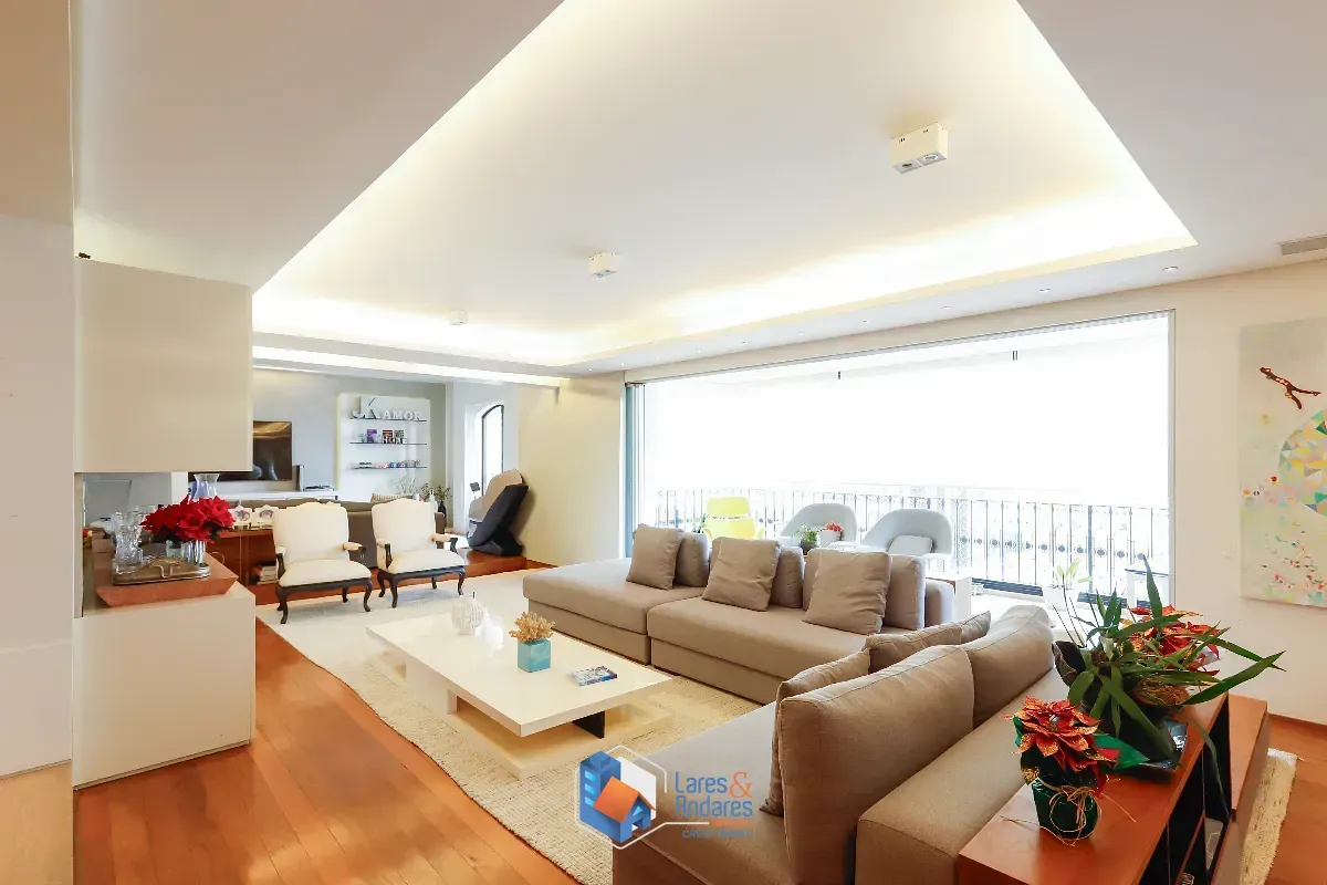Foto do imóvel Apartamento para venda em Santa Cecília com 4 quartos, sendo 3 suítes, 320m² em Rua São Vicente de Paulo