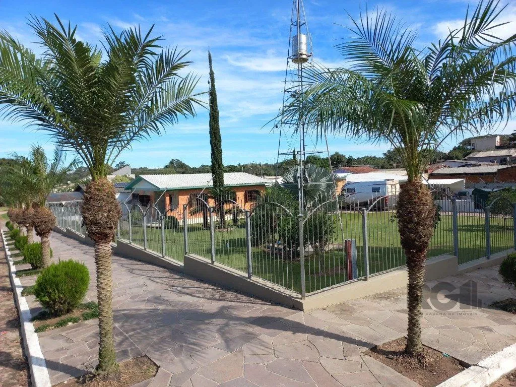 Imagem Casa 161m² - 2 dormitórios, 4 vagas no bairro Santo Onofre em Viamão
