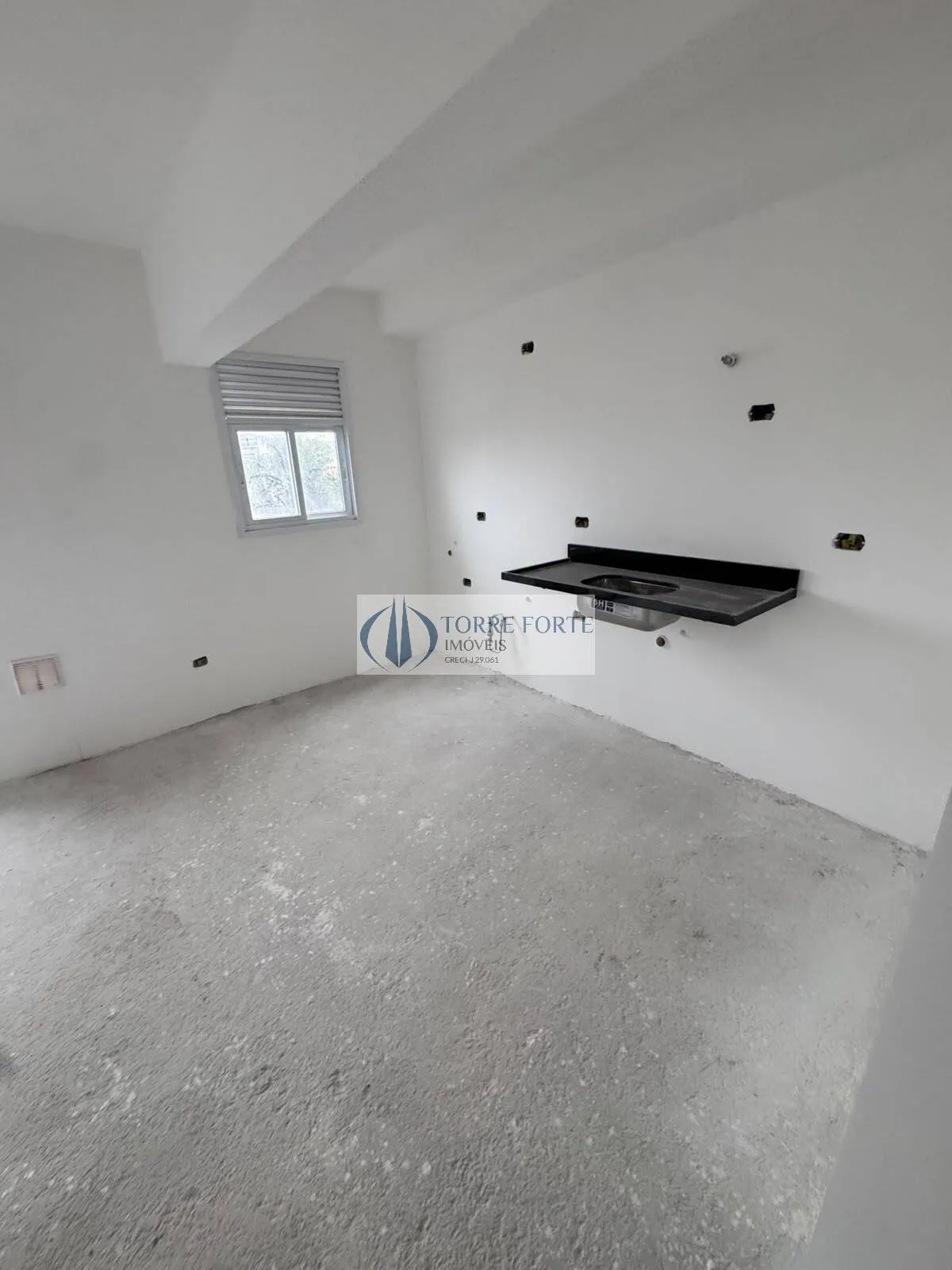 Imagem Lindo Studio com 35m² com vaga de garagem no Jardim Analia Franco.