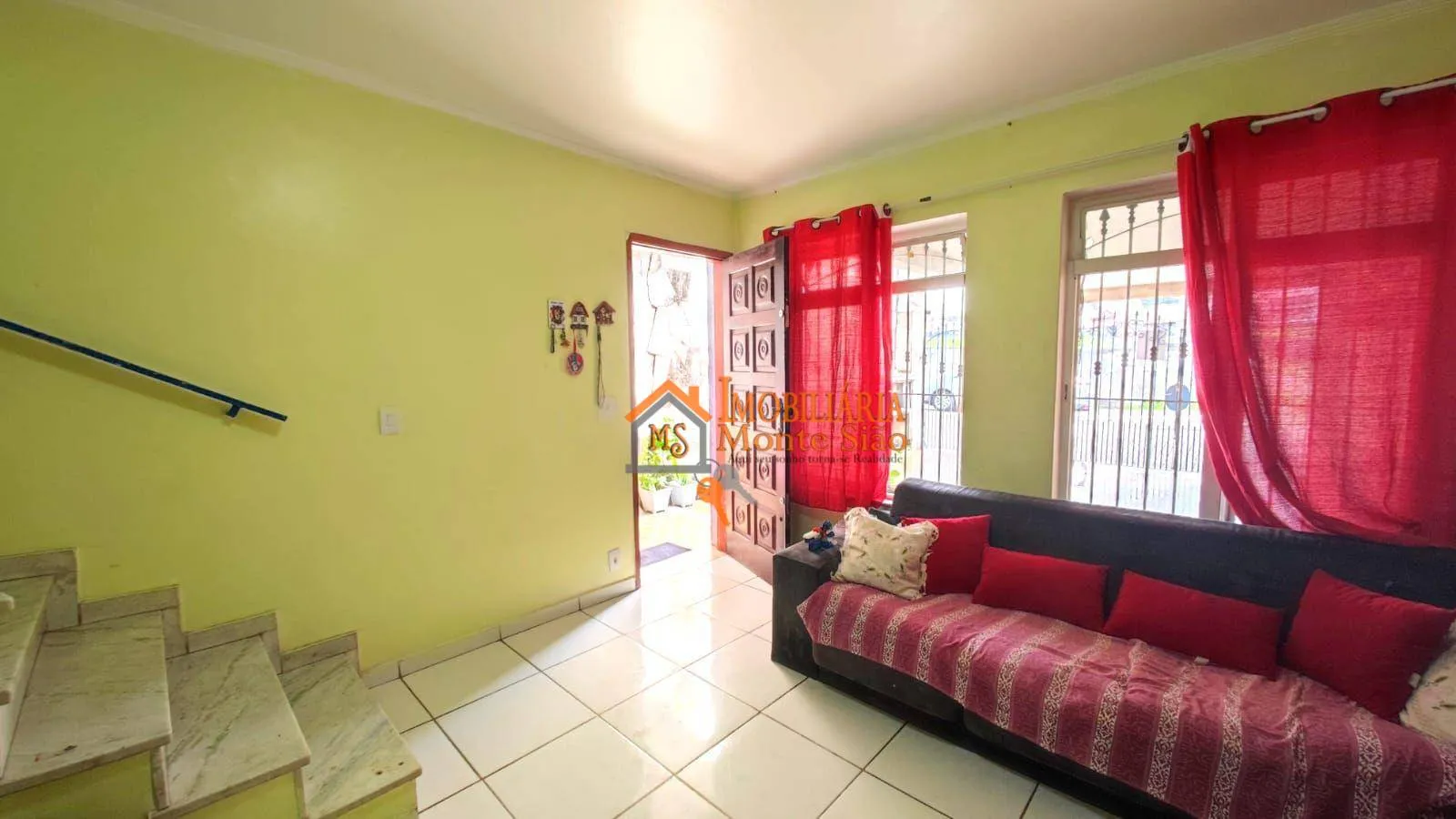 Imagem Sobrado com 2 dormitórios à venda, 116 m² por R$ 550.000,00 - Rosa de França - Guarulhos/SP