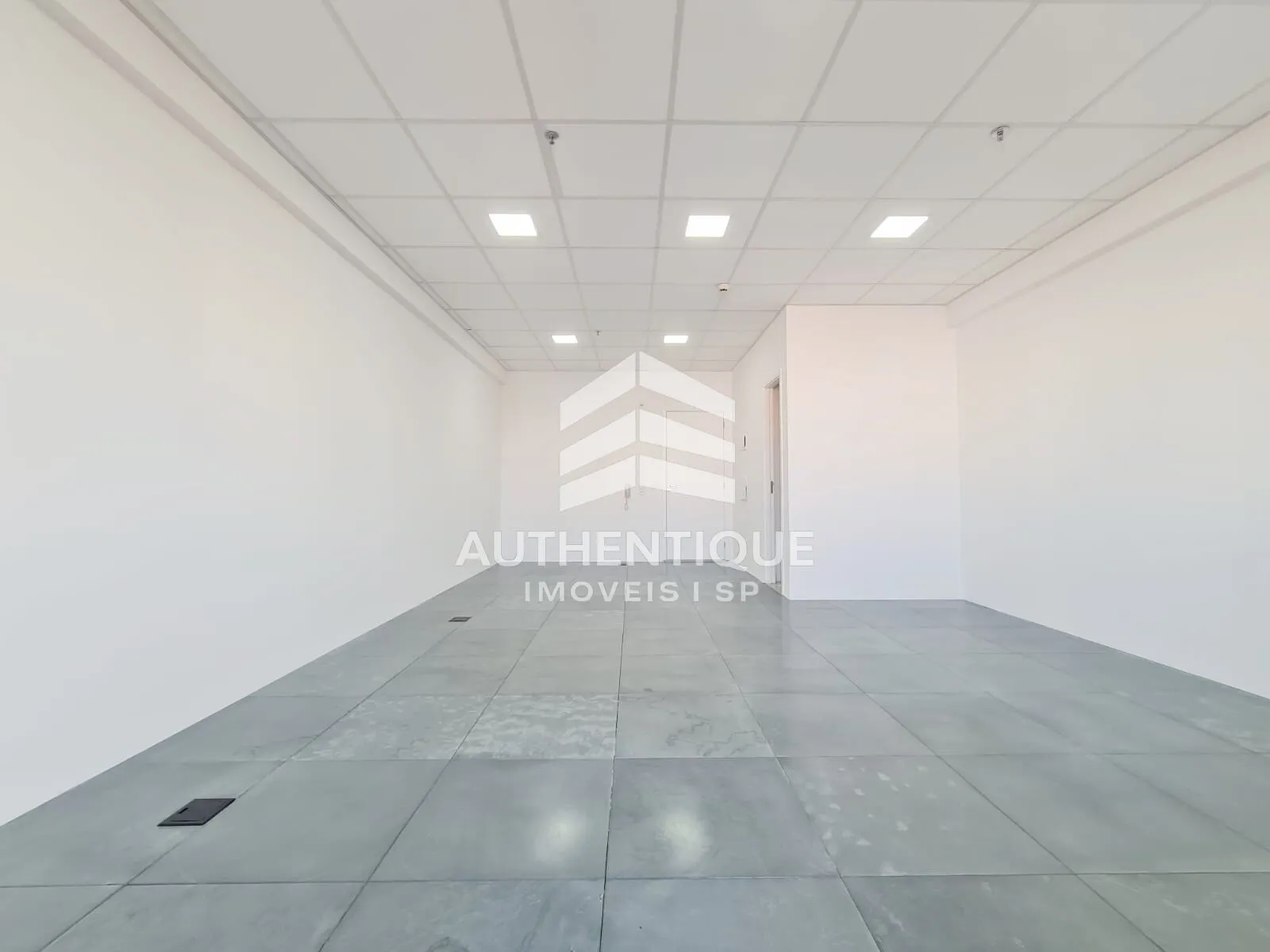 Imagem JURUBATUBA EMPRESARIAL CENTRO SBC - Sala Comercial no Centro de SBC à venda!