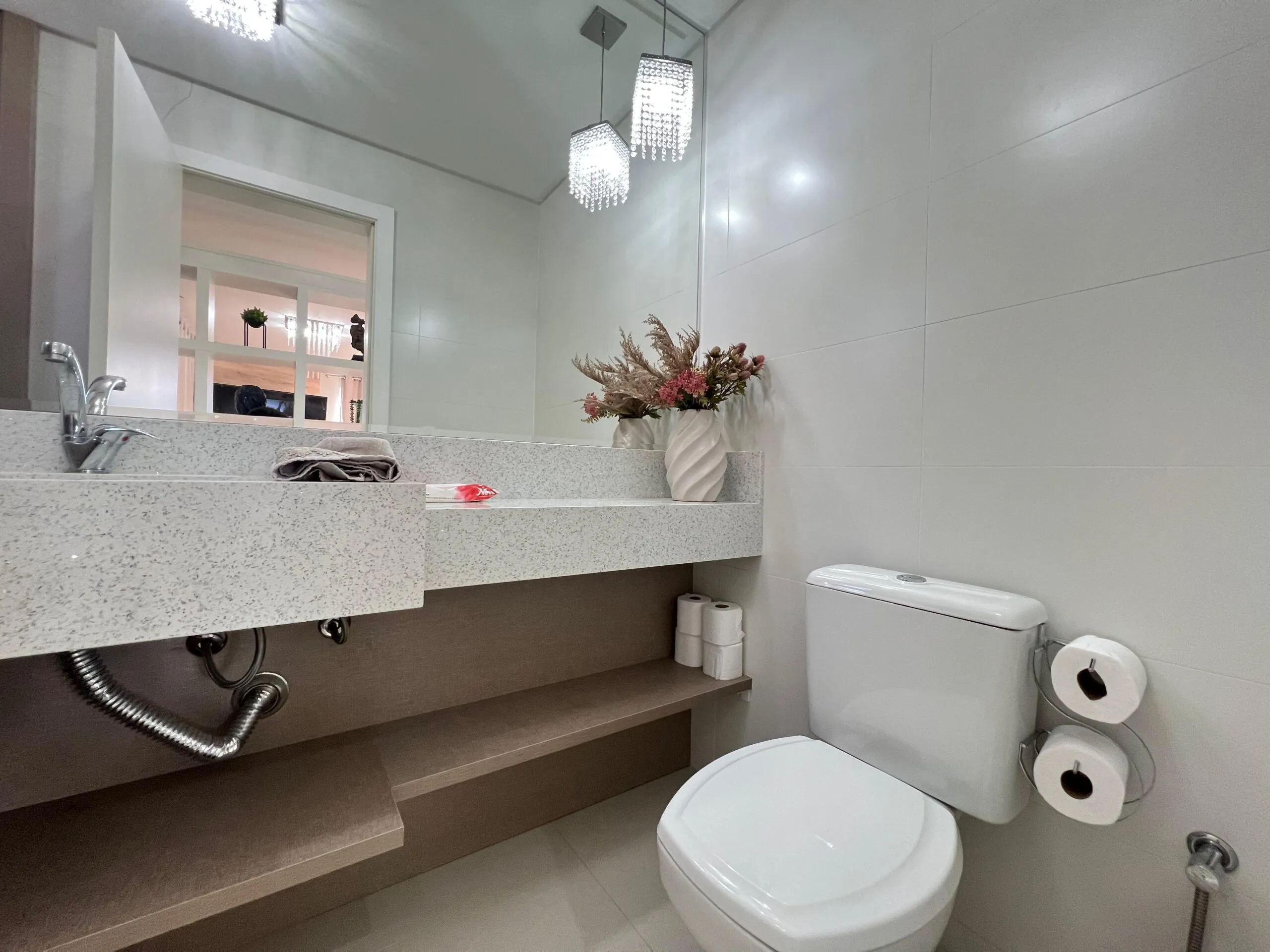Imagem Apartamento com vista para o mar à venda com 200m2 por R$ 7.200.000,00