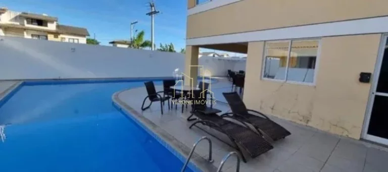 Imagem Excelente casa duplex em condomínio fechado com três suítes e área gourmet a venda em Stella Maris Salvador