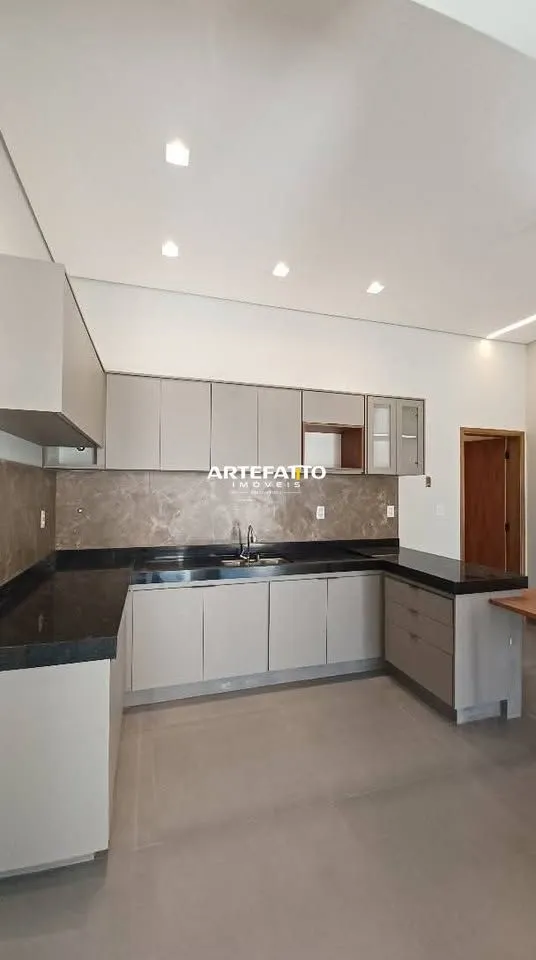 Imagem Casa à venda em Franca, Vila Santa Maria do Carmo, com 3 quartos, 100m2