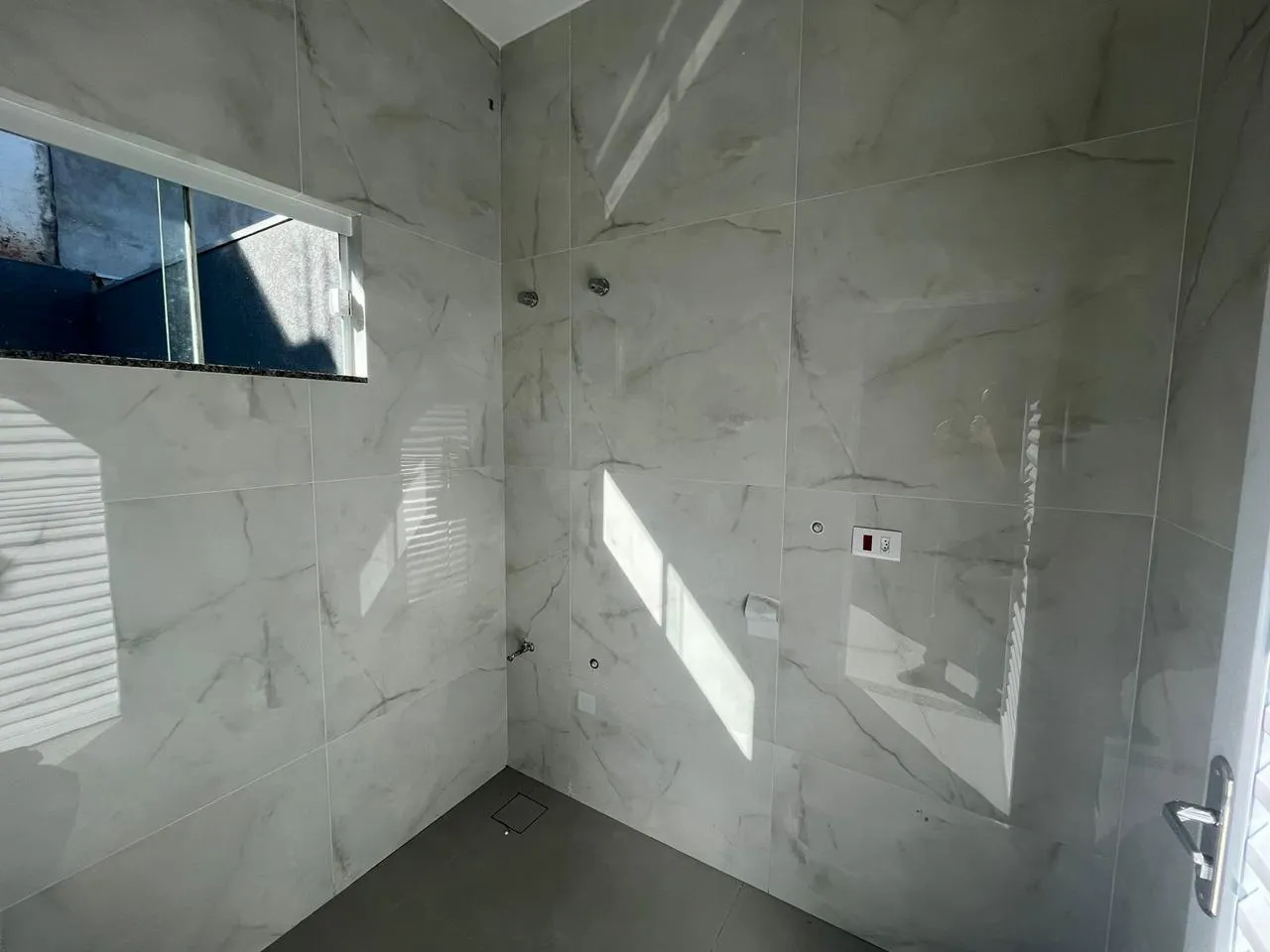 Imagem Casa 214m Umuarama-PR 242