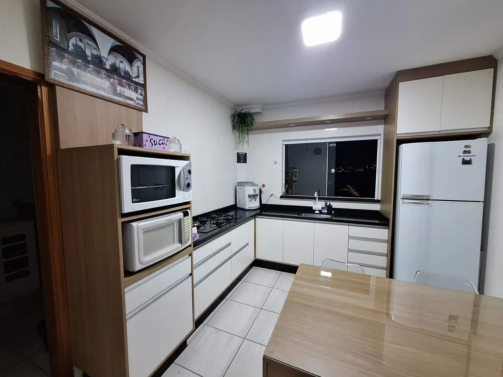 Imagem Apartamento a venda com 2 quartos no bairro summer ville em Poços de Caldas -MG