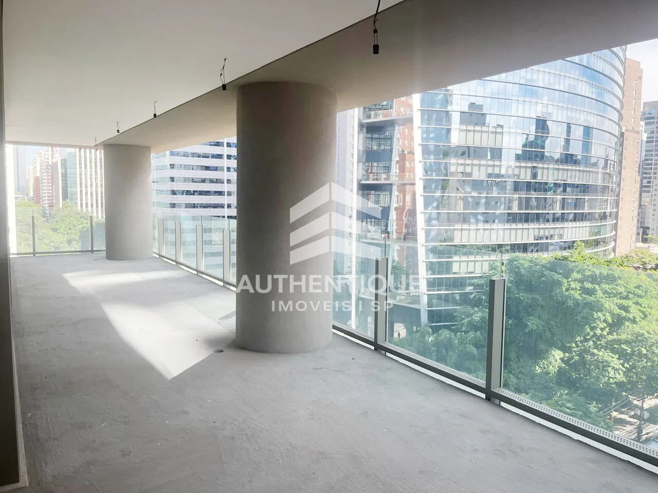 Foto do imóvel CASA LEOPOLDO ITAIM BIBI - Apartamento à venda em Rua Leopoldo Couto de Magalhães Júnior, 623 - Itaim Bibi, São Paulo - SP