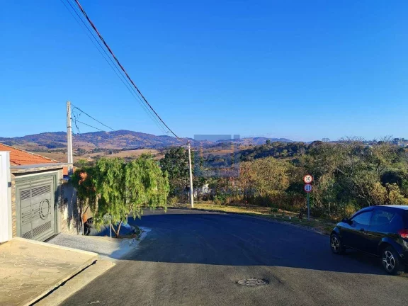 Imagem Casa com 2 dormitórios para alugar por R$ 2.500,00/mês - Nova Araújo - Socorro/SP