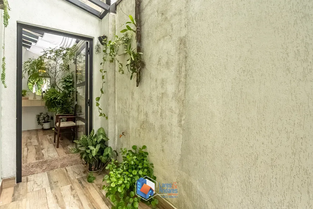 Imagem Sobrado para venda em Vila Império com 3 quartos, sendo 1 suíte, 219m²