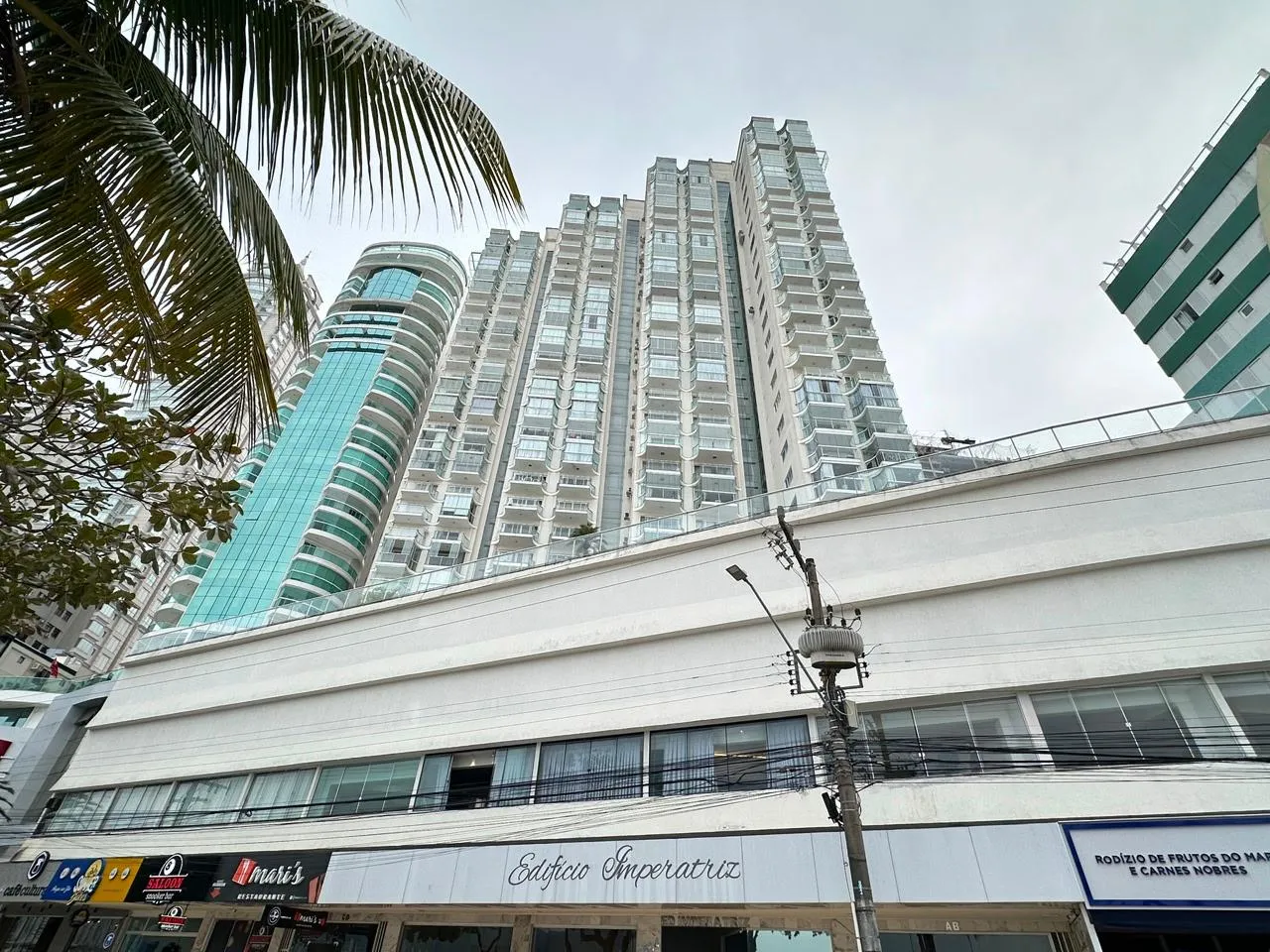 Foto do imóvel Apartamento com vista para o mar à venda com 165m2 por R$ 2.800.000,00