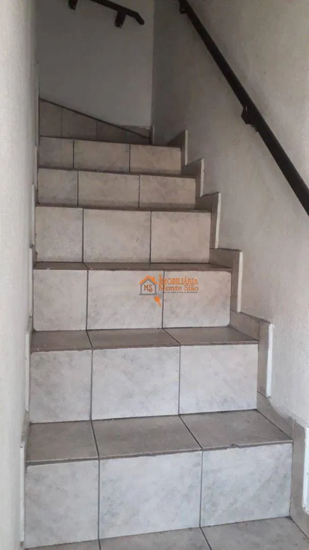 Imagem Sobrado com 3 dormitórios à venda, 180 m² por R$ 480.000,00 - Jardim Paraventi - Guarulhos/SP