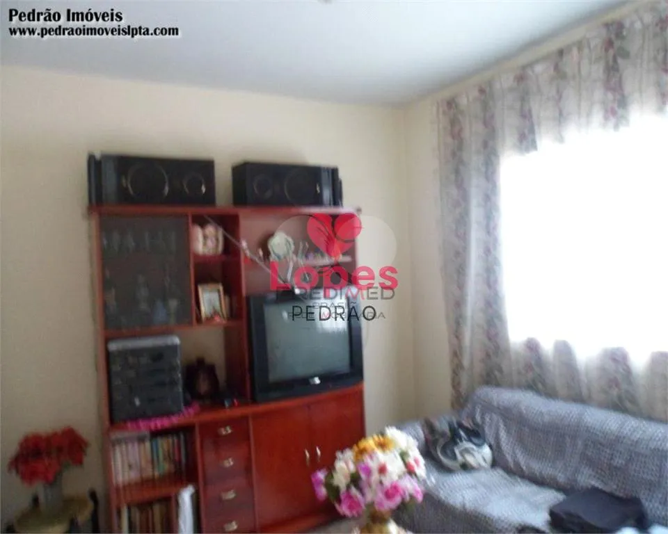 Imagem Casa de 3 quartos, 250m² no bairro Jardim Monte Azul, em Lençóis Paulista