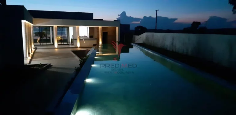 Imagem Casa de alto padrão com 4 Suites ,piscina, área gourmet, aquecimento,na Represa de Avaré