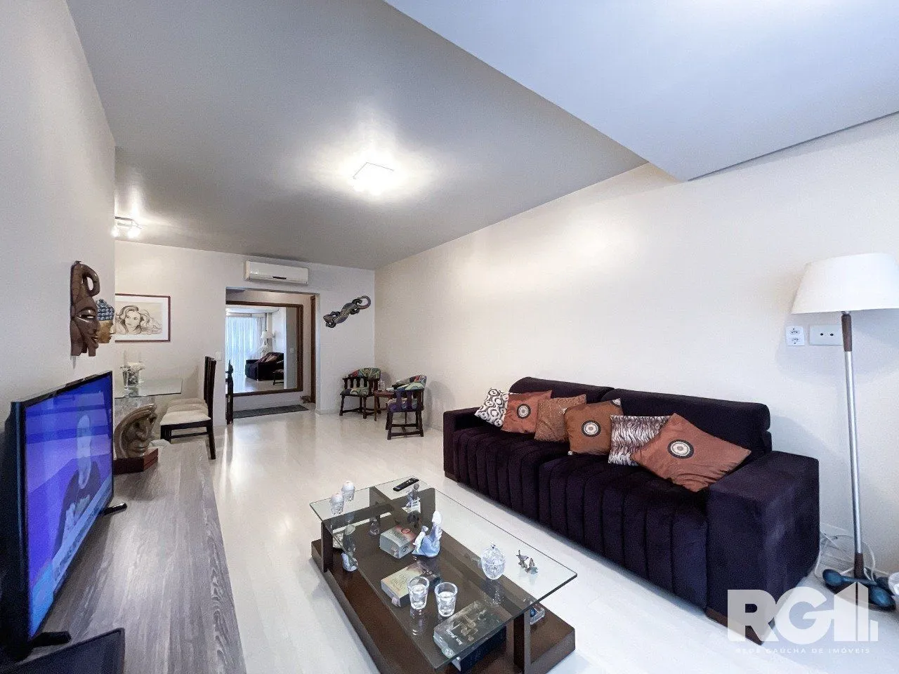 Imagem Apartamento 2D com suíte próximo a Praça da Encol.