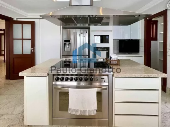 Imagem Mansão Exuberante no Condomínio São Paulo II Cotia