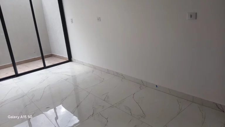 Imagem Sobrado à venda em excelente localização da zona leste, apenas 5 minutos do Metrô Patriarca!!