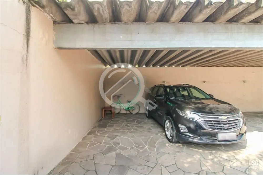 Imagem Apartamento de 3 dormitórios com 2 vagas, na José Bonifácio, Bom Fim. Em 234 m² de apartamento h...