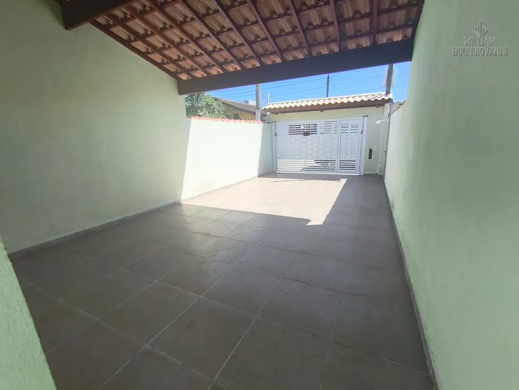 Imagem CASA TERREA COM PISCINA 4 VAGAS EM MONGAGUA: OPORTUNIDADE ÚNICA!