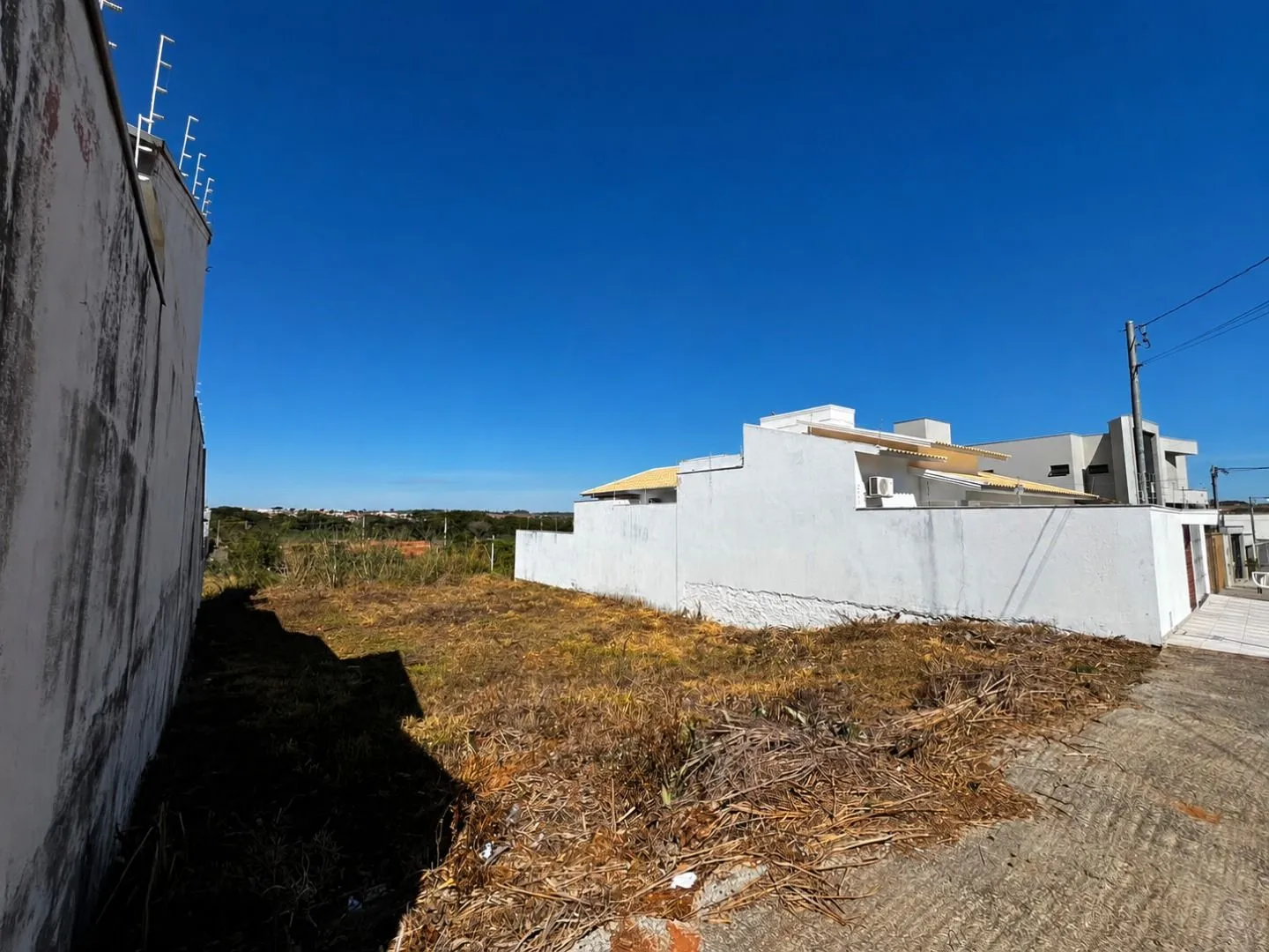 Imagem Terreno à venda, 360 m² por R$ 325.500,00 - Copacabana - Patos de Minas/MG