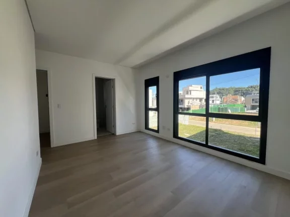 Imagem Casa em Condomínio com 3 suítes no Vivendas do Parque - Santa Cândida