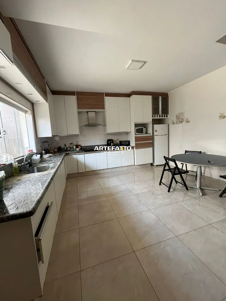 Sobrado à venda em Franca, Jardim do Éden, com 4 quartos, 290m2