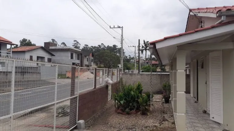 Imagem Casa com 3 Quartos à Venda, 180 m² em Rio Maina - Criciúma