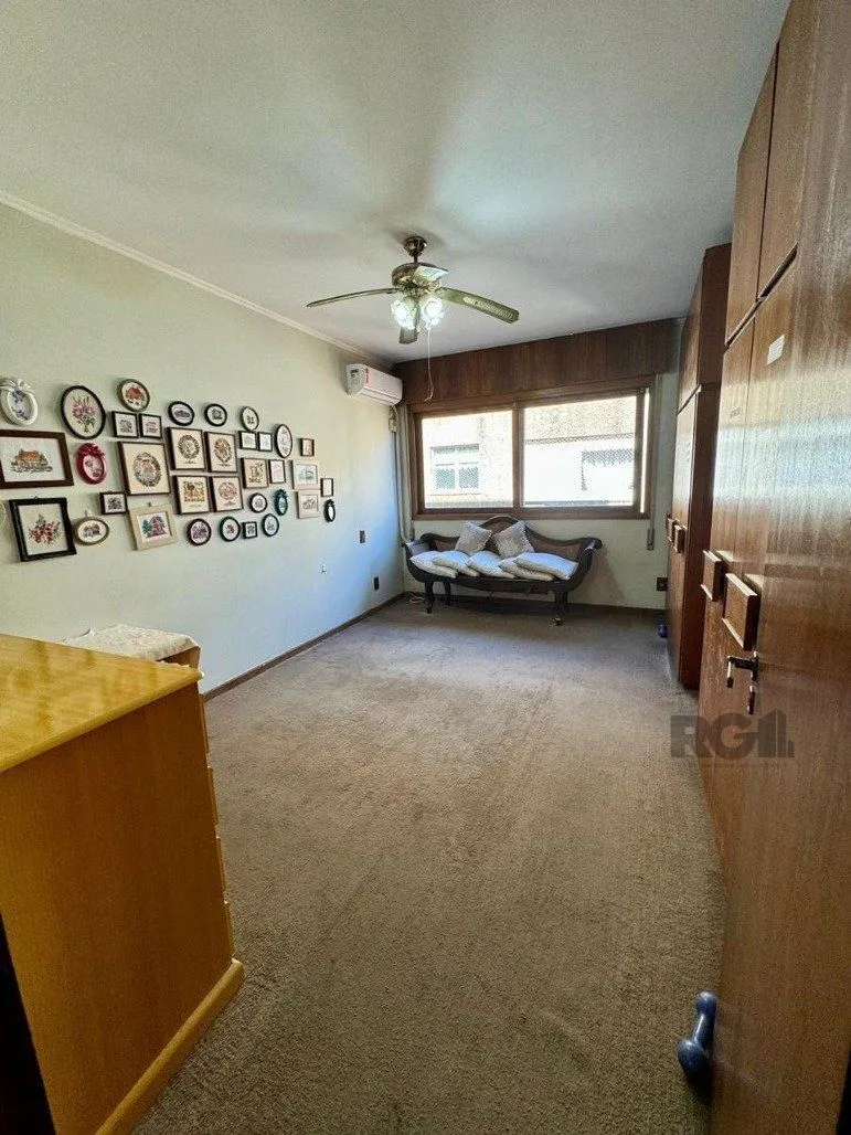 Imagem Cobertura duplex a venda semi mobiliada no bairro Petrópolis.