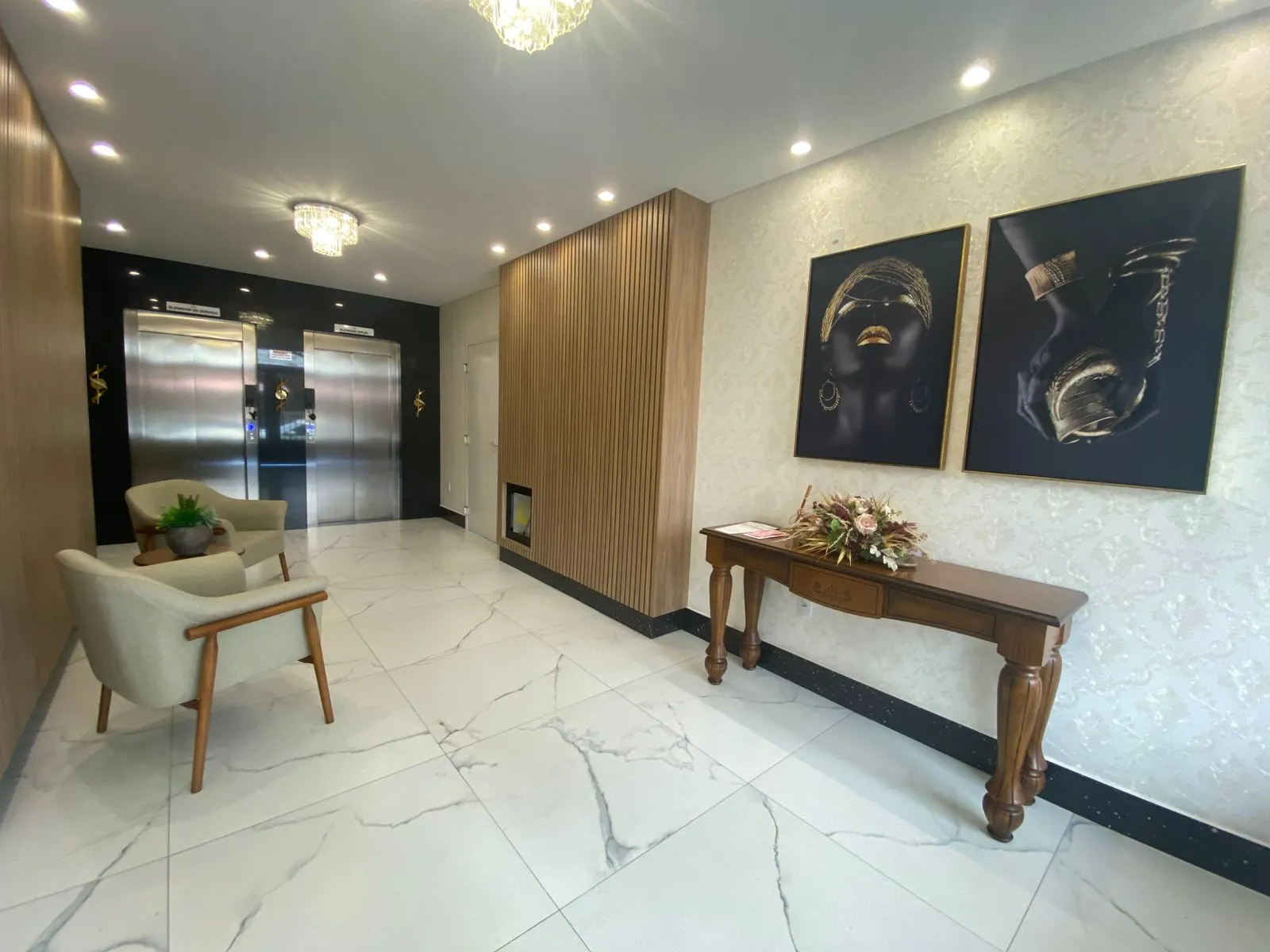 Imagem Apartamento à venda com 130m2 por R$ 1.370.000,00