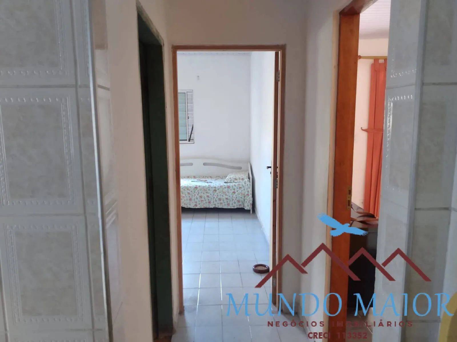 Imagem Casa Térrea no Taboão: 2 Dorms, 3 Vagas e 290m²-Diadema -Sp.