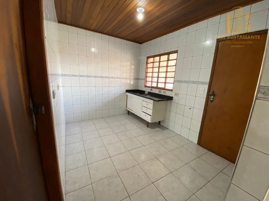 Imagem CASA TERREA 2 DORMITORIOS