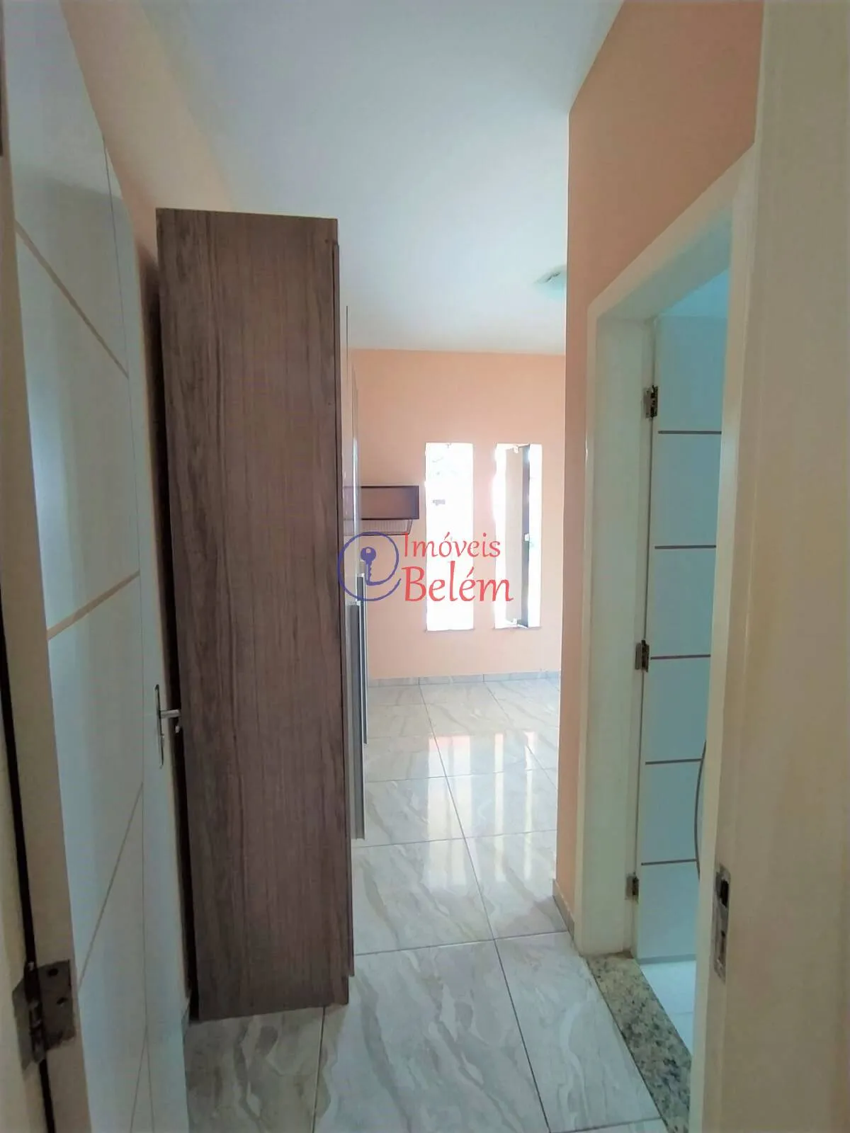 Imagem Casa 3/4 sendo 2 suítes em condomínio na Augusto Montenegro