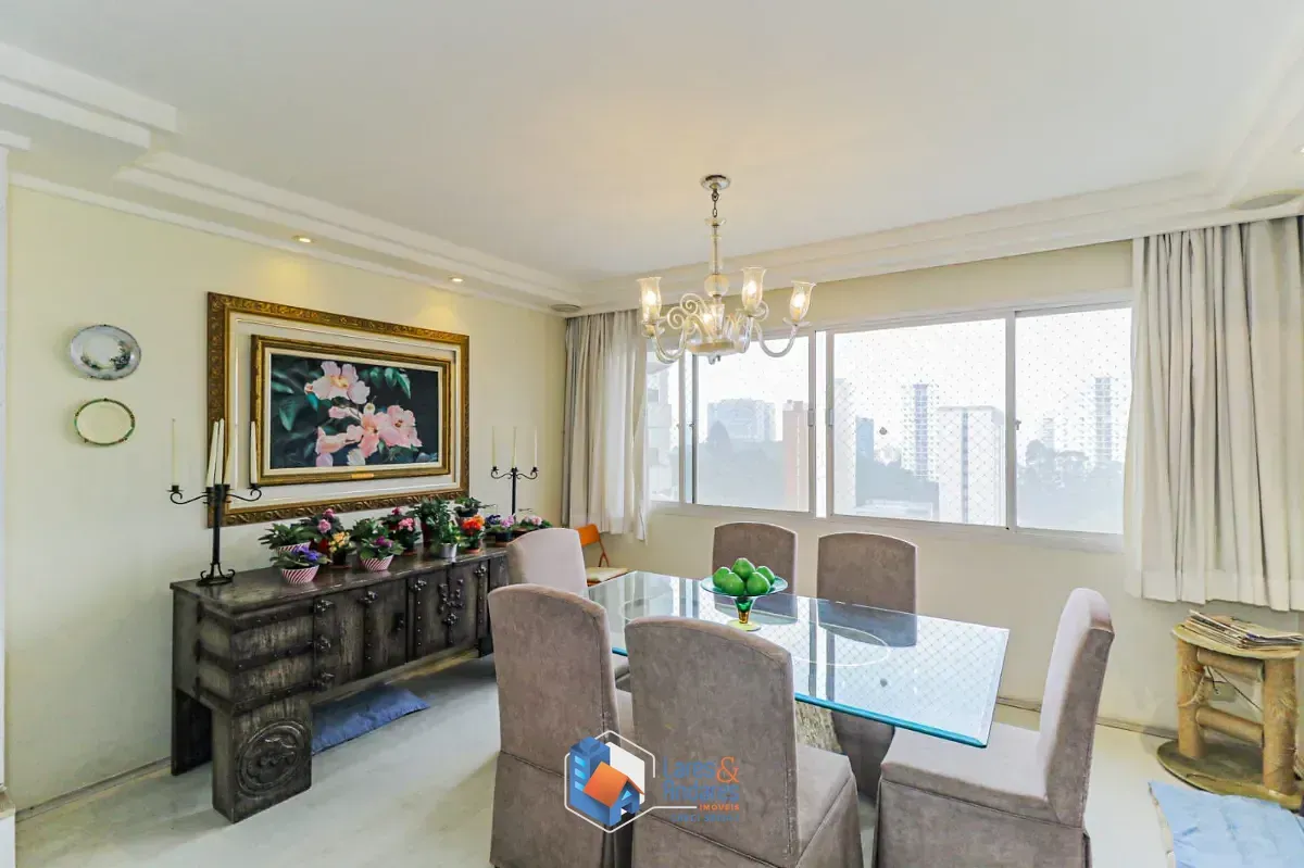 Imagem Apartamento para venda em Vila Suzana com 4 quartos, sendo 1 suíte, 185m²
