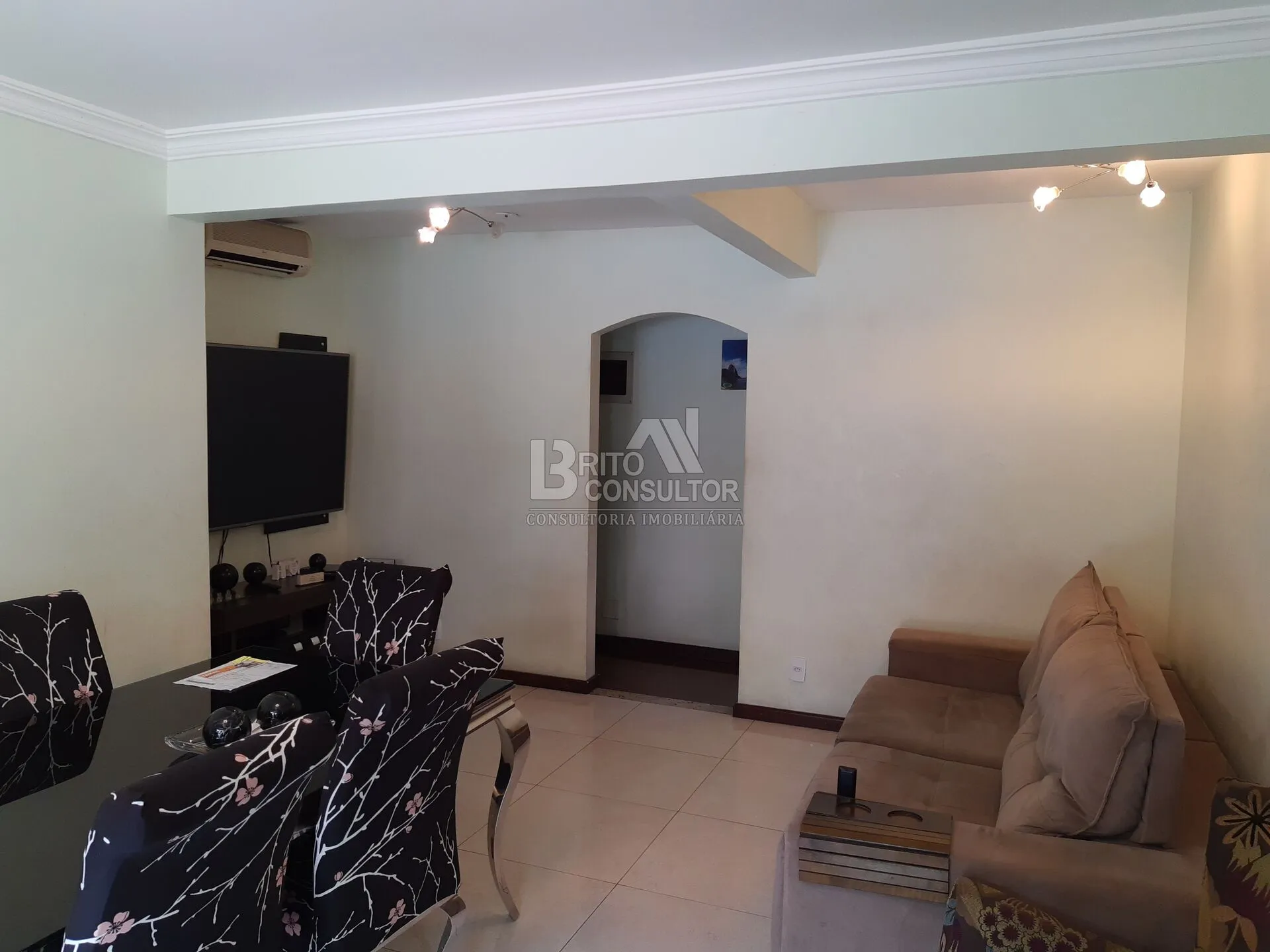 Imagem Casa Duplex à Venda 3 Qts, 2 Suítes, Closet, 2 banh, 2 Vagas, Espaço Gourmet, 270 M² Mutua- São Gonçalo
