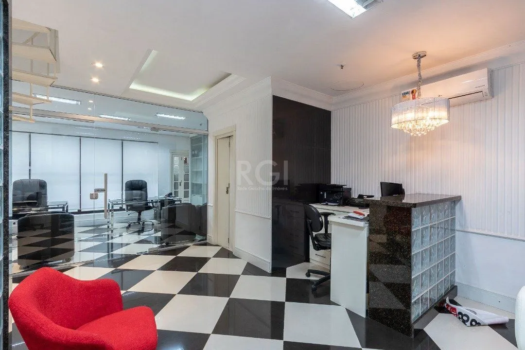 Imagem Cobertura Comercial para Venda - 101m², 0 dormitórios, Praia de Belas